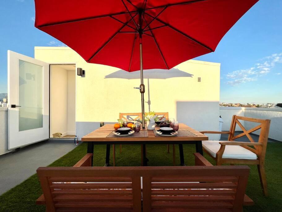 Apartamento Luxury K-town Dwelling With Private Rooftop Deck. *