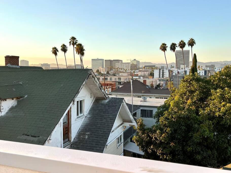 Luxury K-town Dwelling With Private Rooftop Deck. Apartamento *