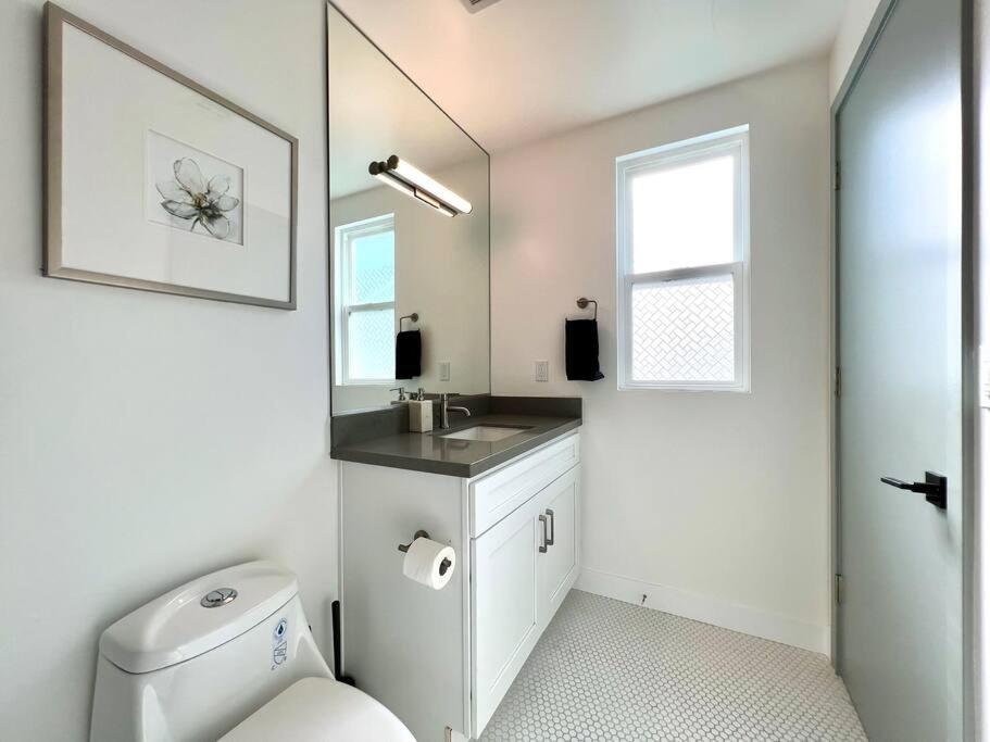 Apartamento Luxury K-town Dwelling With Private Rooftop Deck. *