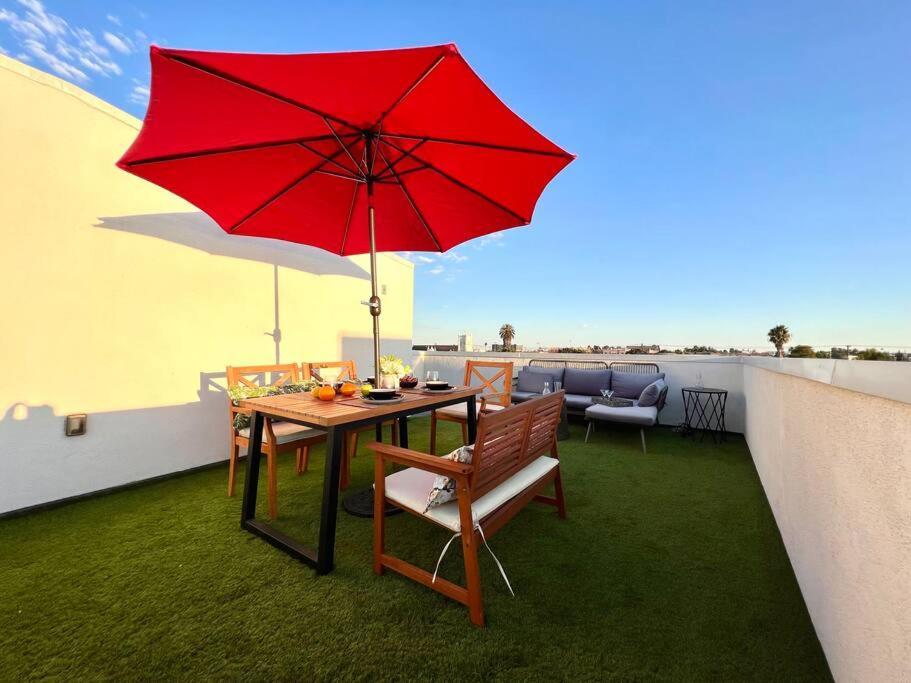 Apartamento Luxury K-town Dwelling With Private Rooftop Deck. Los Ángeles