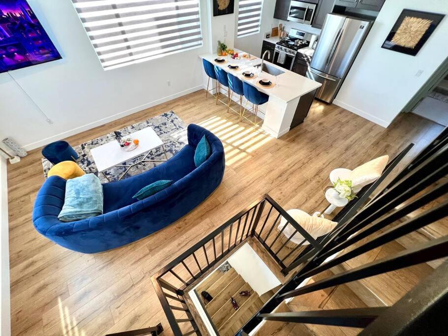 Luxury K-town Dwelling With Private Rooftop Deck. Apartamento *